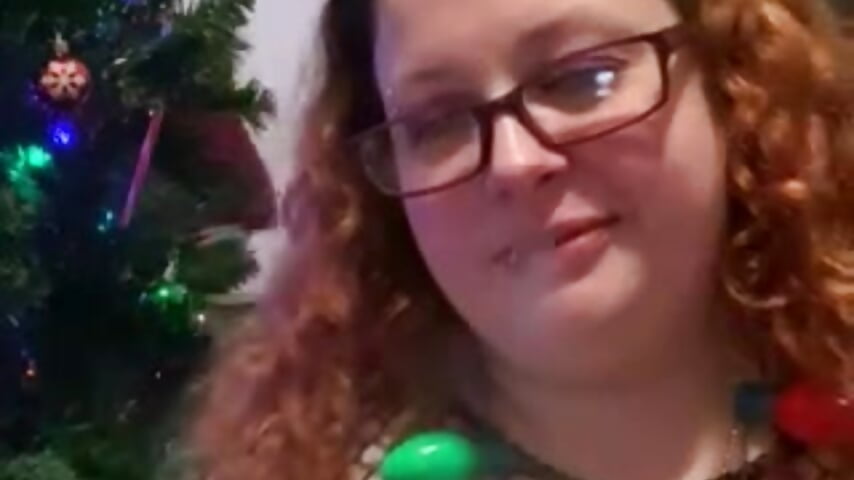 jerk off instructions & a puff by the xmas tree - video by badkittypuffss cam model