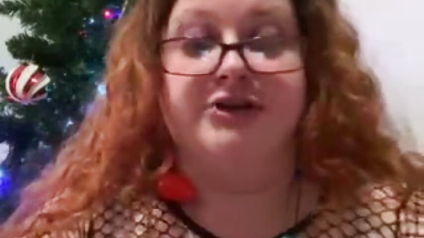 sph & a puff under the xmas tree - video by badkittypuffss cam model