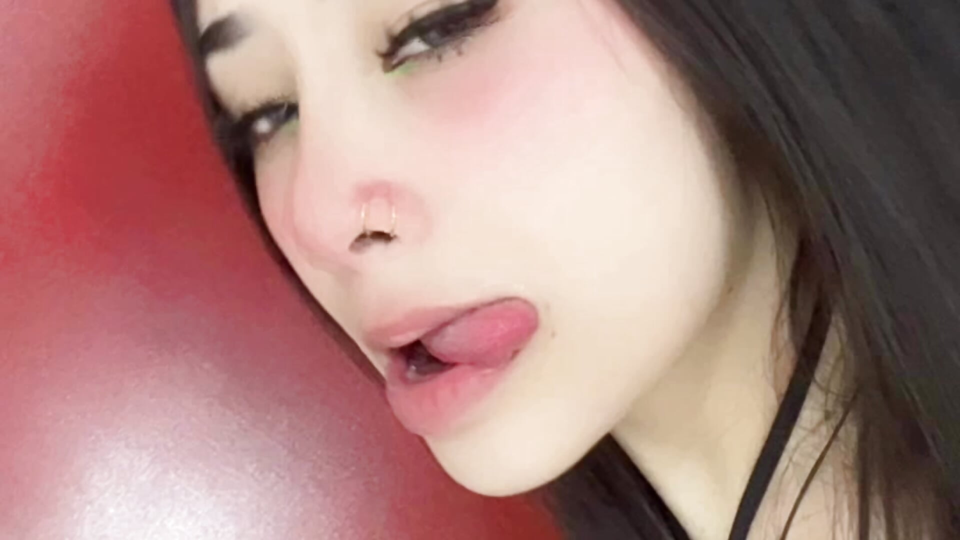 Come into my room, I'm a little naughty. 😈 - ashley_rossez7 캠 모델의 동영상