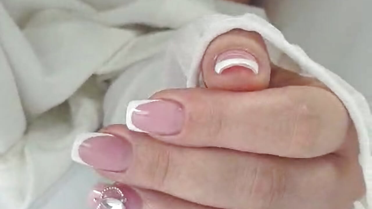 Messenger_creation_4948A487-7B2B-4EBE-9713-CB4556D2FAD3 - video van fayette_ cam-model