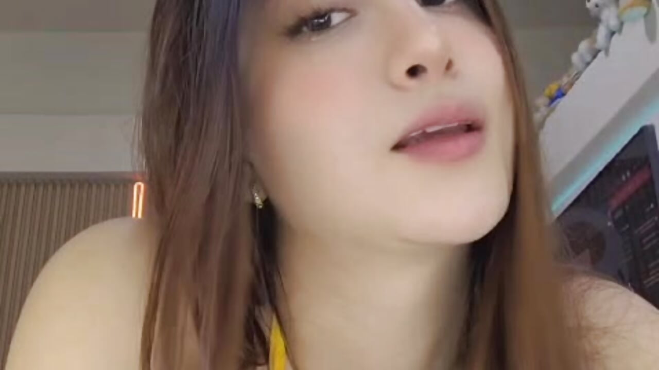 Let me seduce u, daddy 🫦 – видео вебкам-модели deepieredandwett