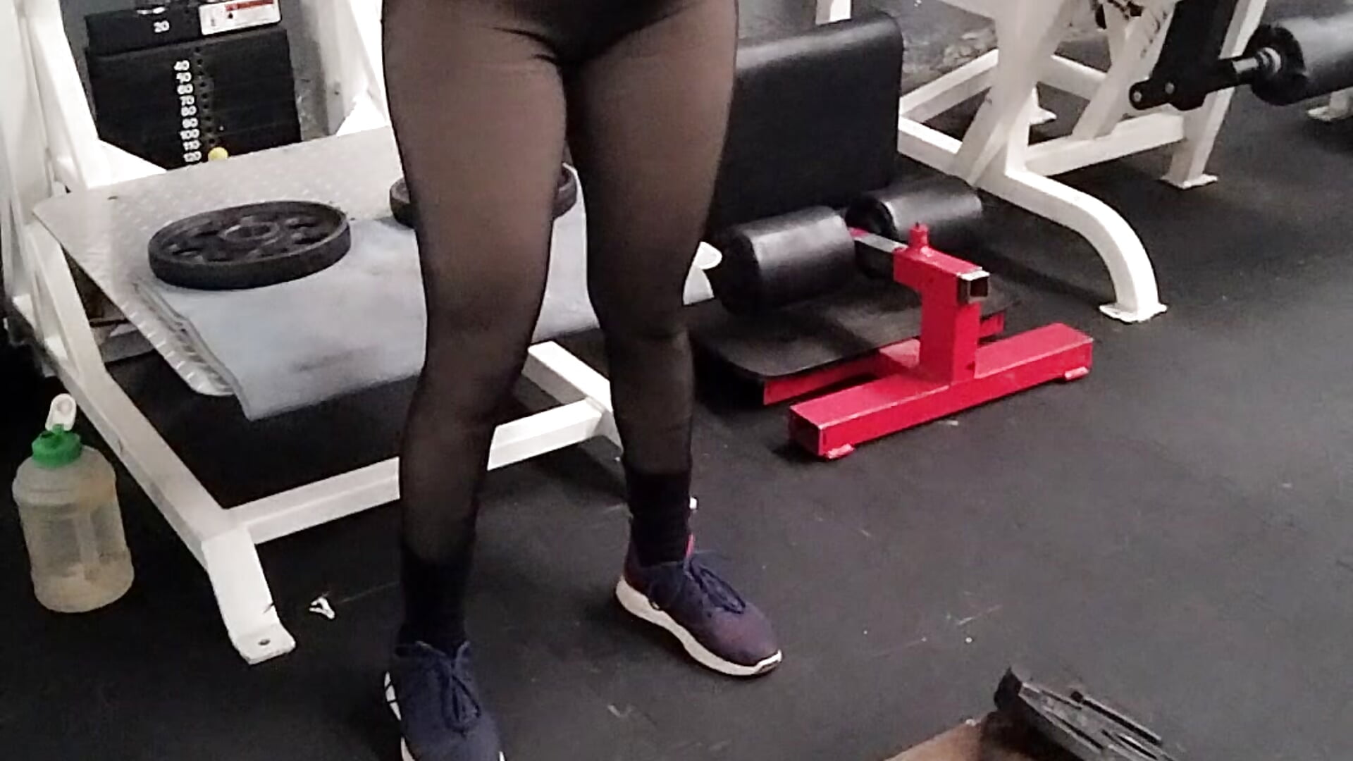 VID_20250410_104223 - video by LaInsaciableIntensa cam model