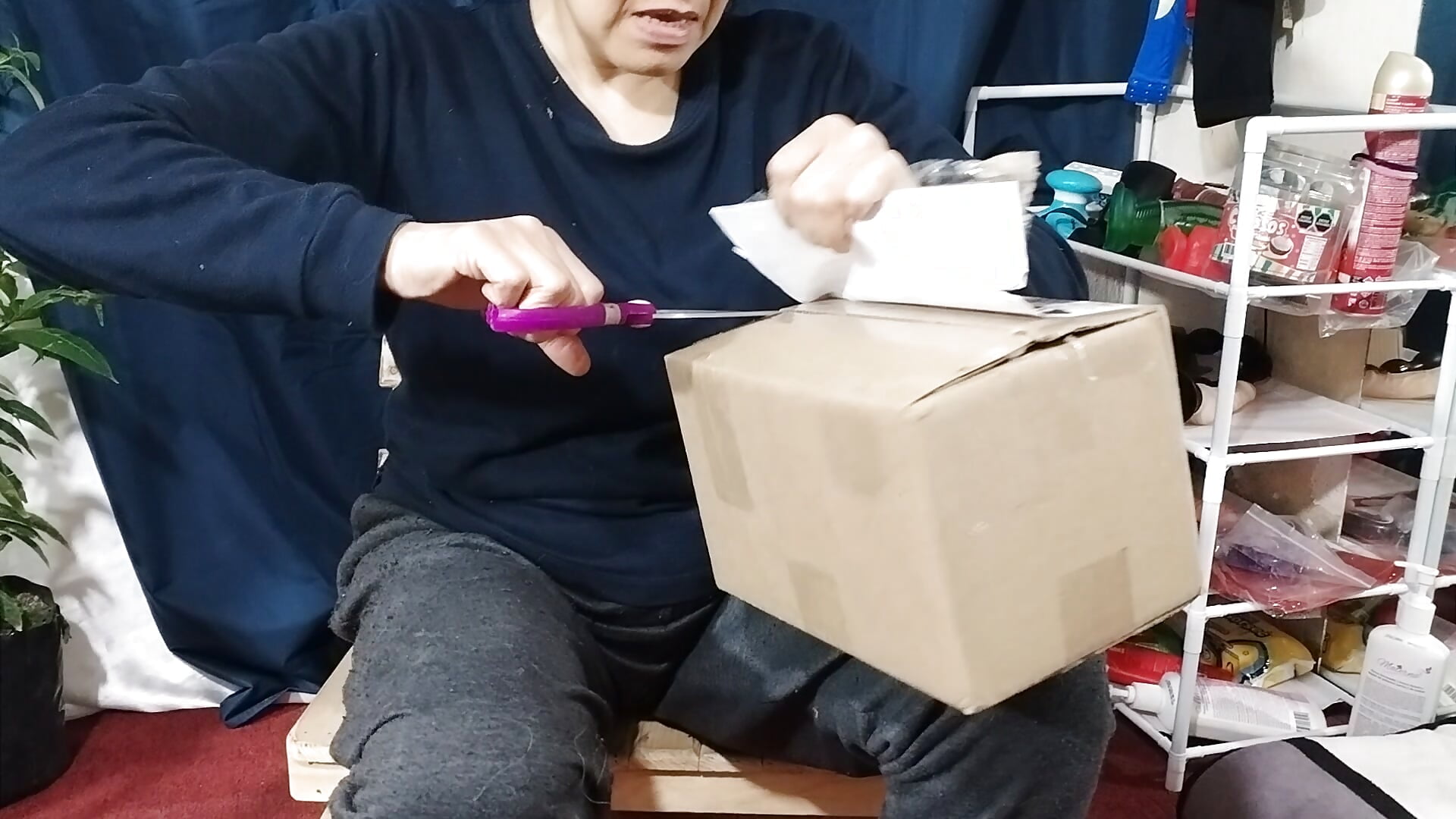 VID_20250415_193304 - video by LaInsaciableIntensa cam model