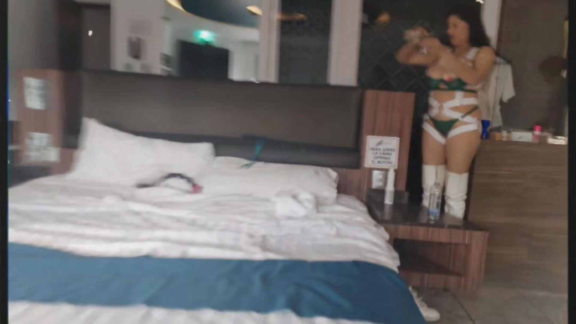 c3a506cf9681a7a52a5384b34e08f3ee - video by LaInsaciableIntensa cam model