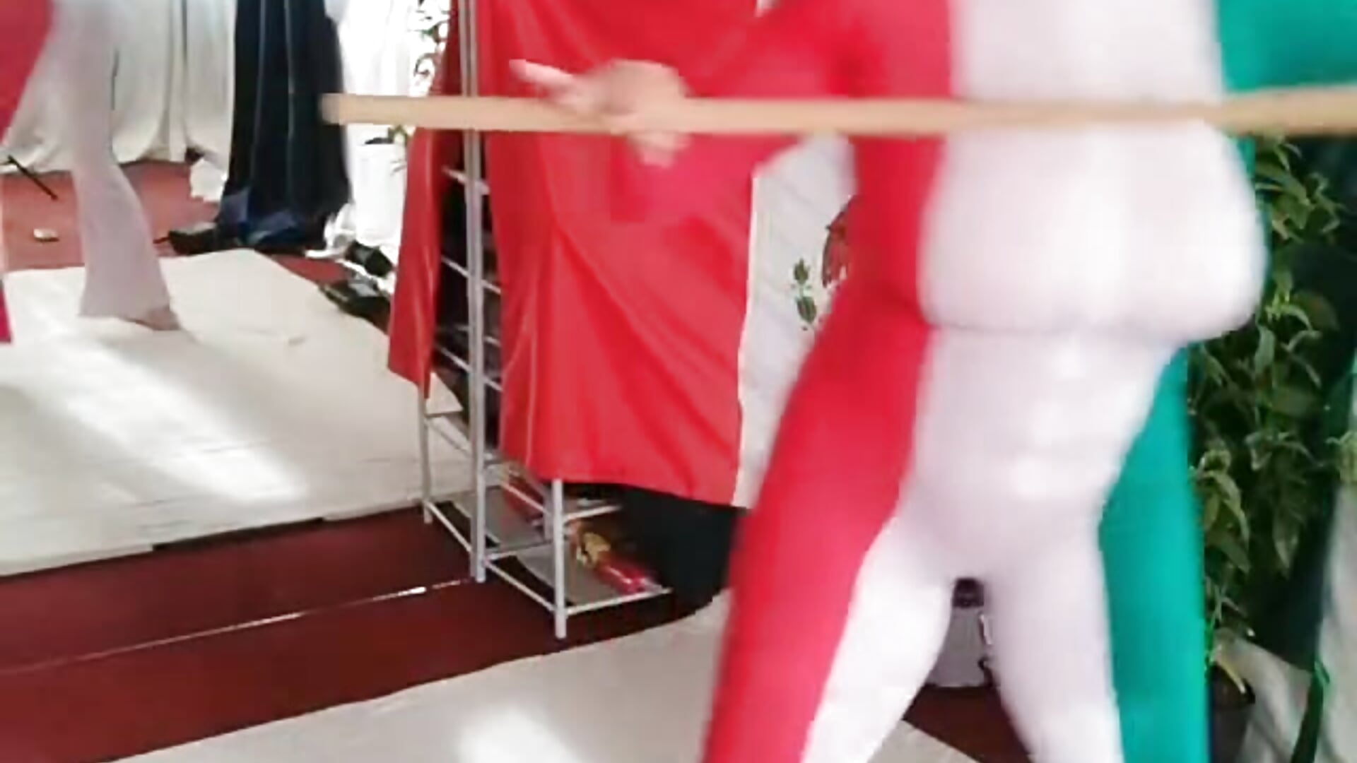 c4a433b1bb2a1cb46a7c0e37f9f0d6e4 - video by LaInsaciableIntensa cam model