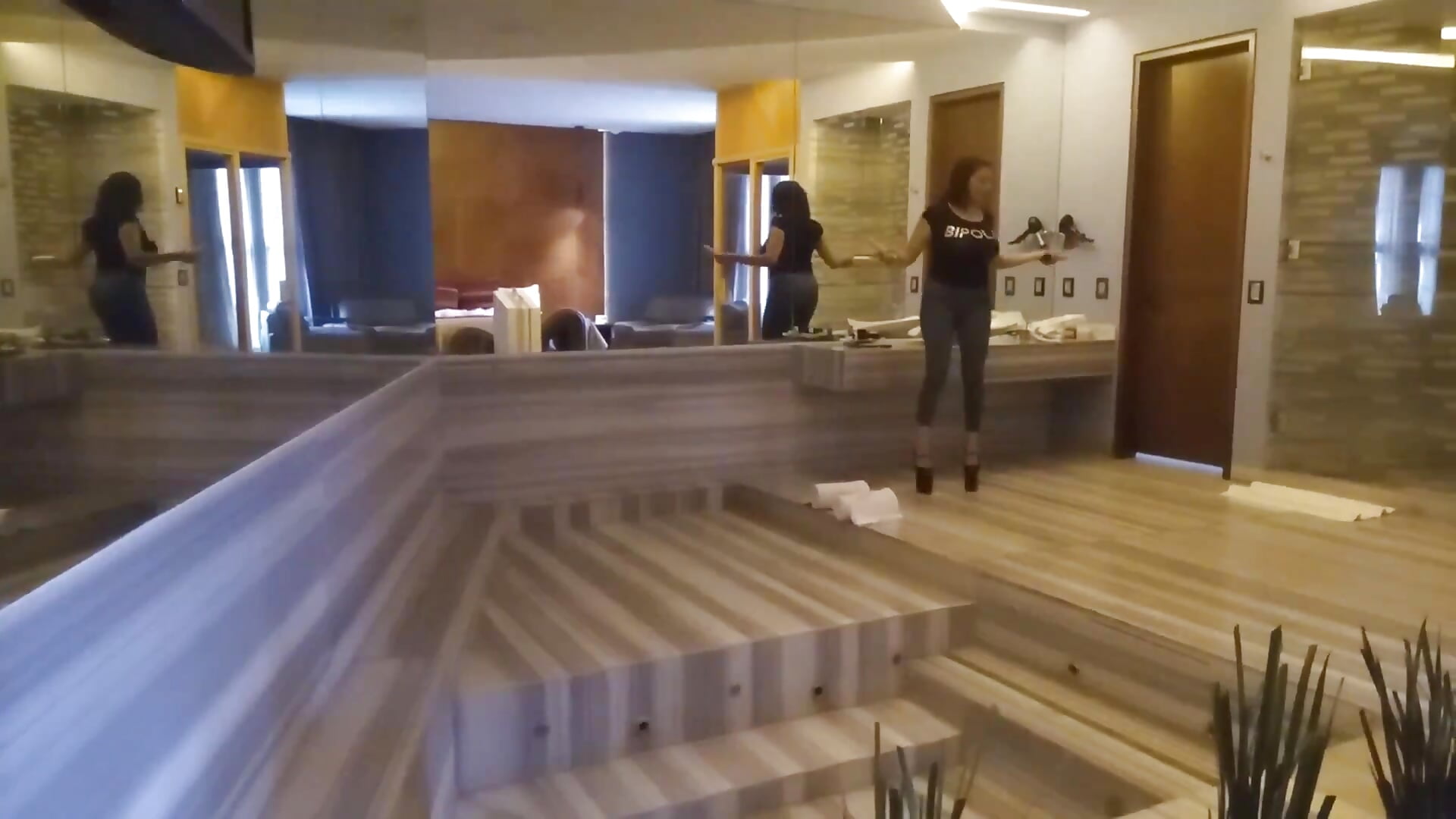 20211024_120431 - video by LaInsaciableIntensa cam model