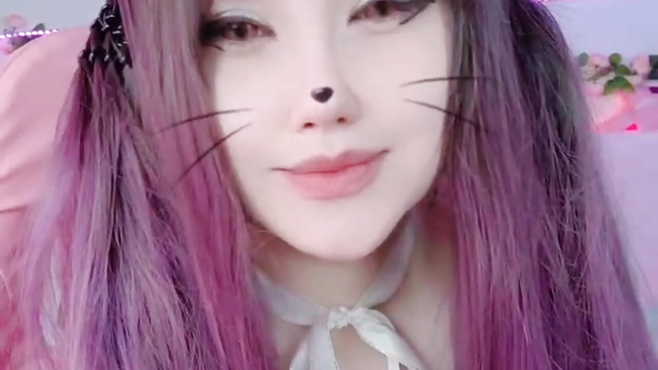 Naughty Babe 🎀 - video by Lolisuccub cam model