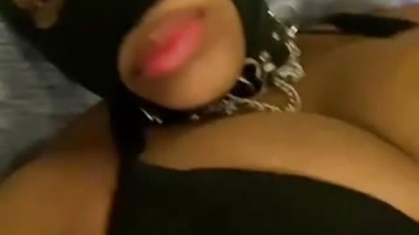 PRETTY PUSSY