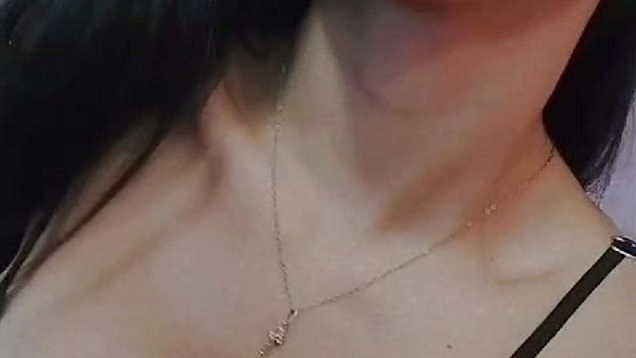 Are you horny like me? 🍒🤤 - video by veronicaroose_ cam model