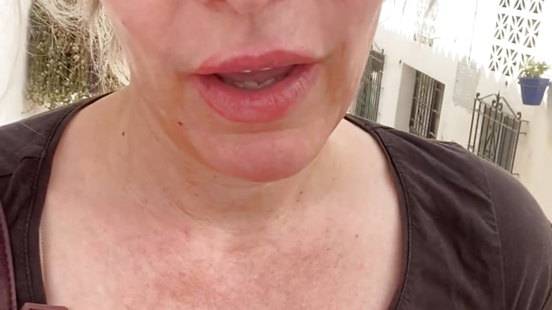 Good morning x - video by LadyMissNipsnLips cam model