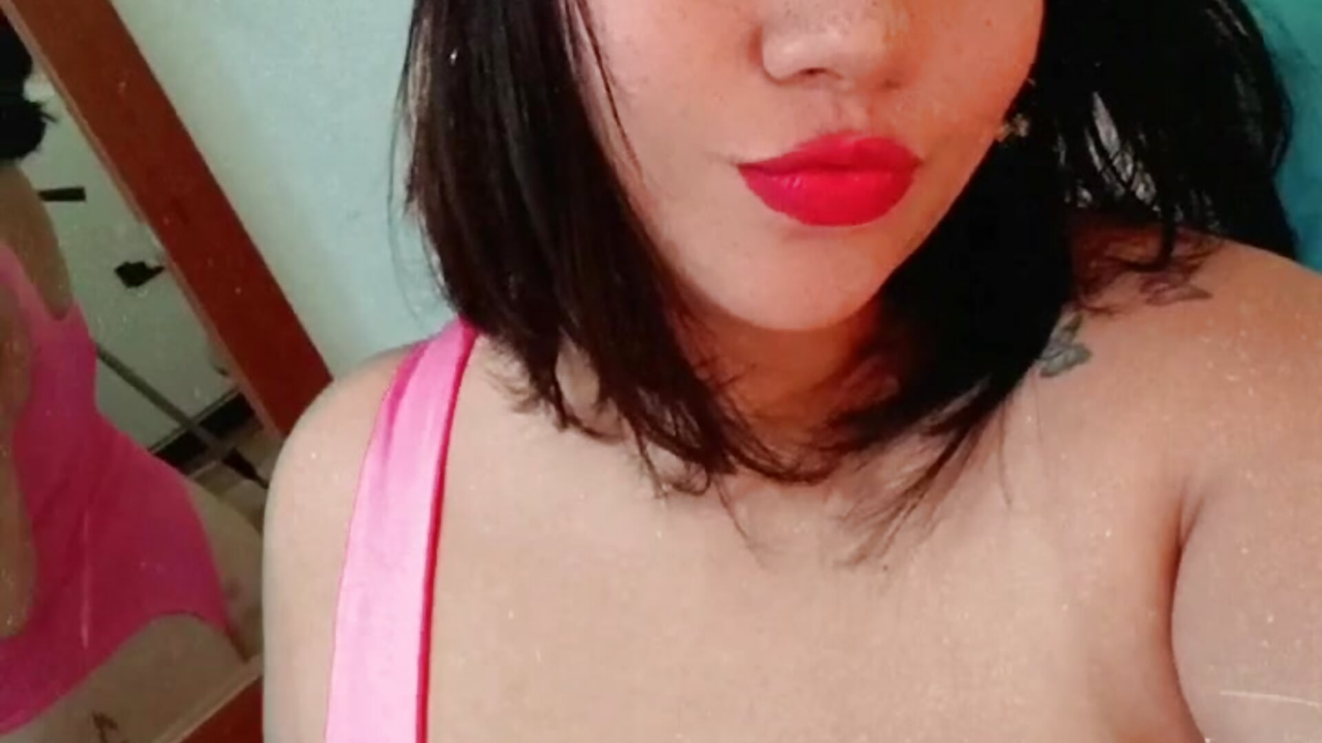 hello– Im_Michel kameramodell videója