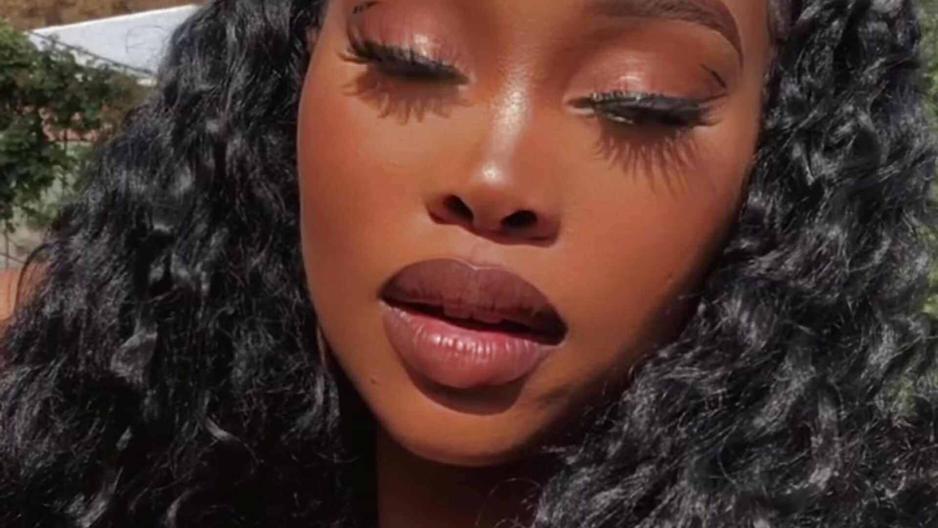 Outing - video by savagegal cam model