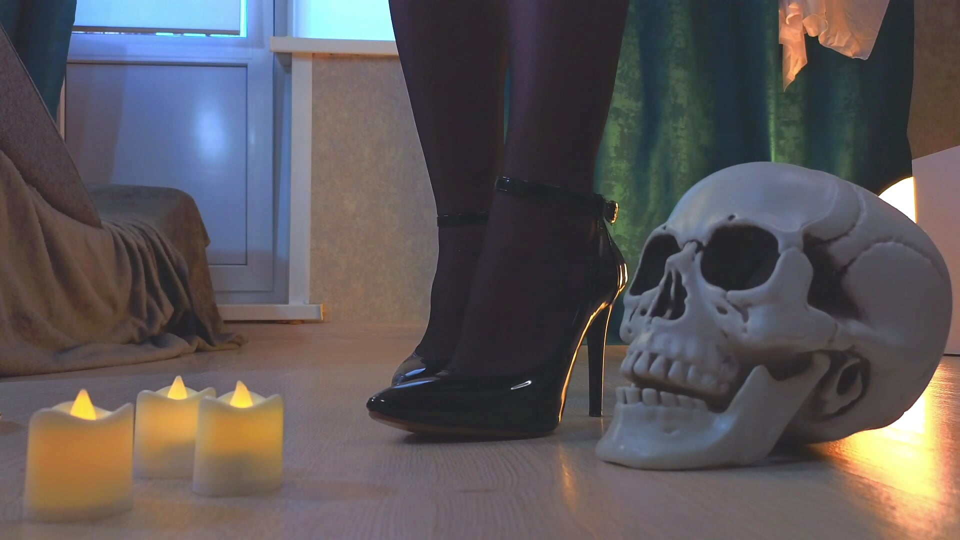 I take your heart, or soul... Halloween is coming - video by sinteas cam model