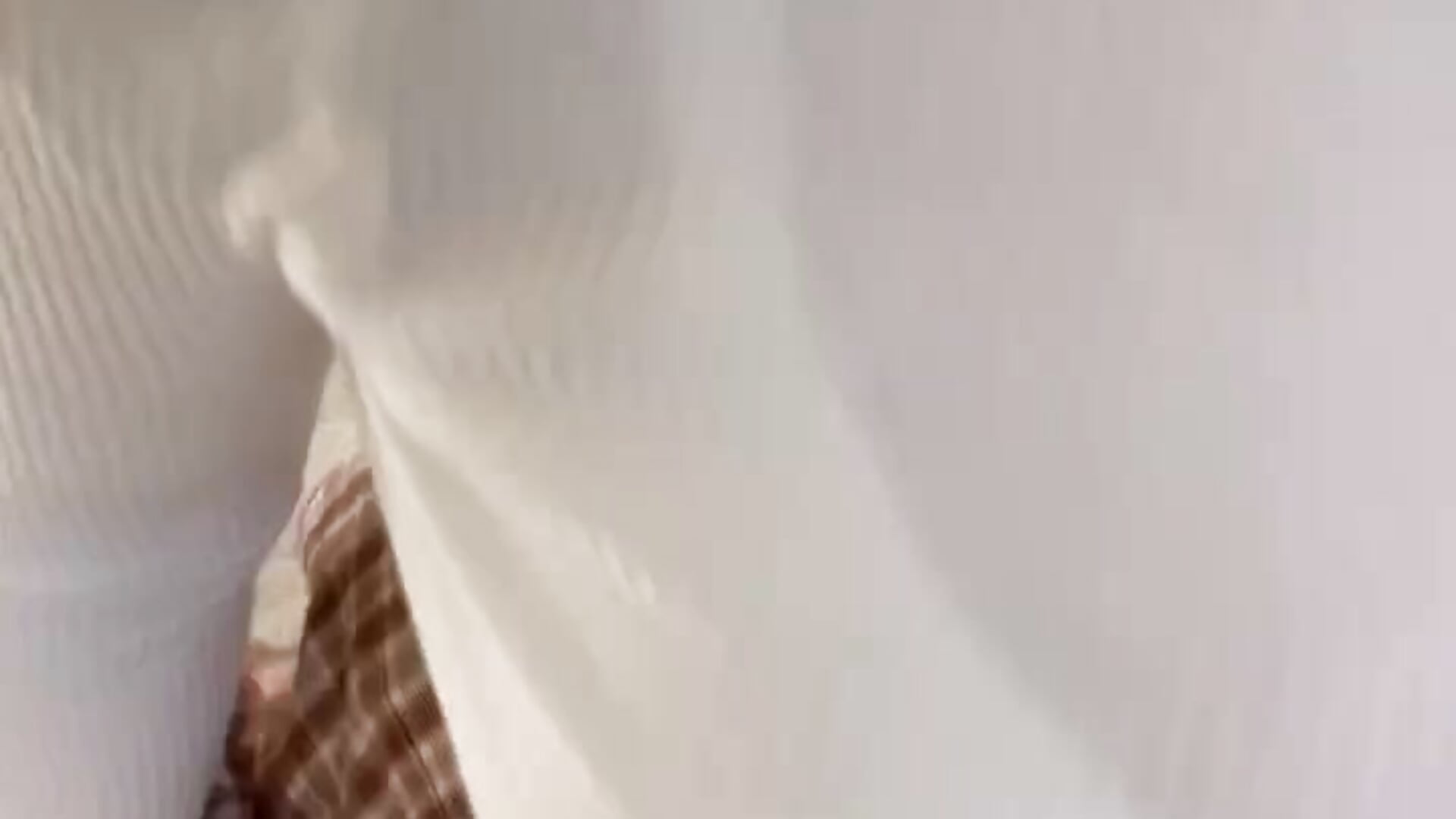 The popular girl from school - video oleh model kamera SamyLight