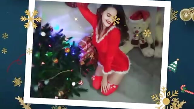 Merry Christmas - video by EvelynPorshe cam model
