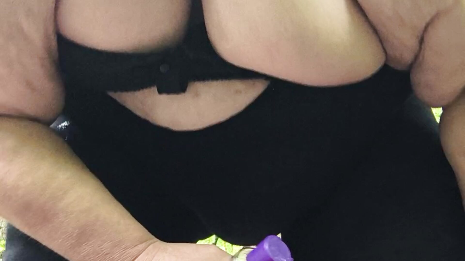 Saggy tits - vídeo de davisdesires@xh