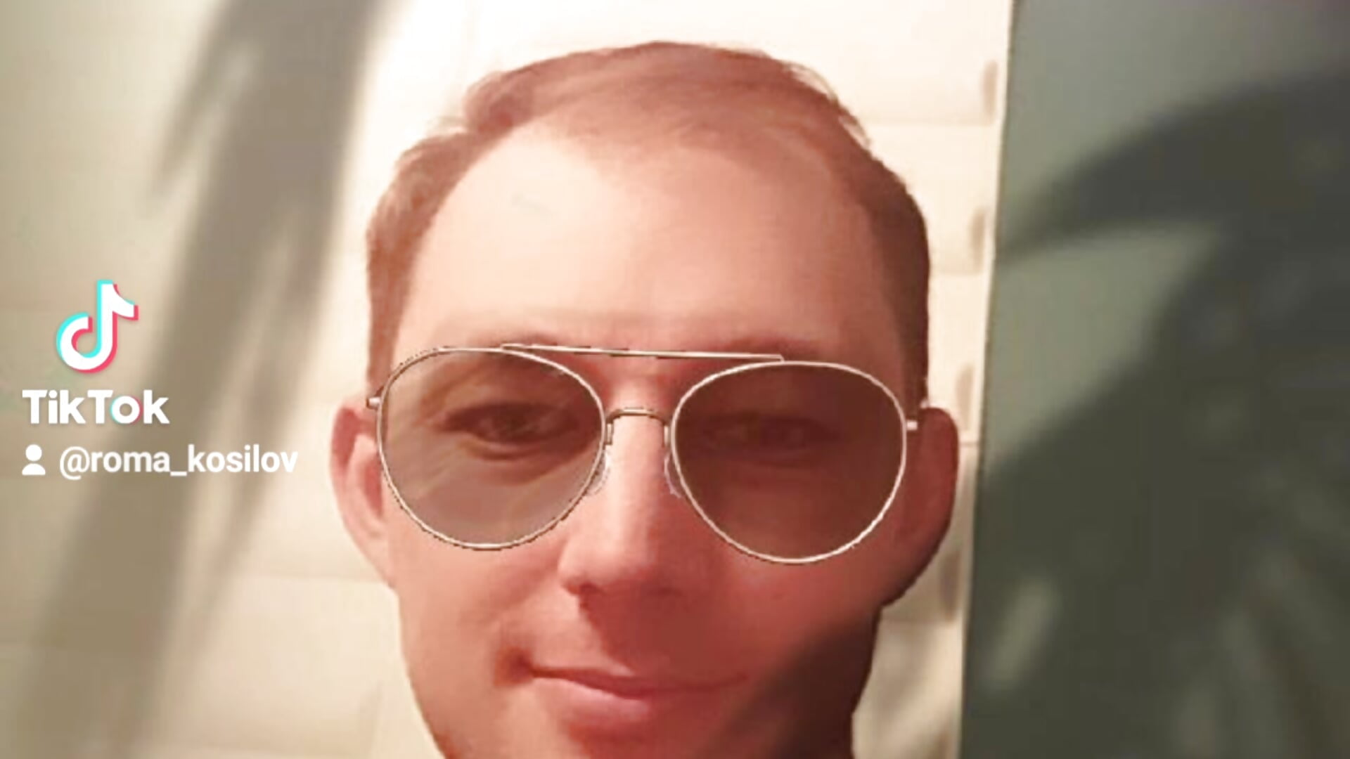 dd670440-ec06-4366-9bf6-9302c249484d-1_all_2202 - video by RomanPolend cam model