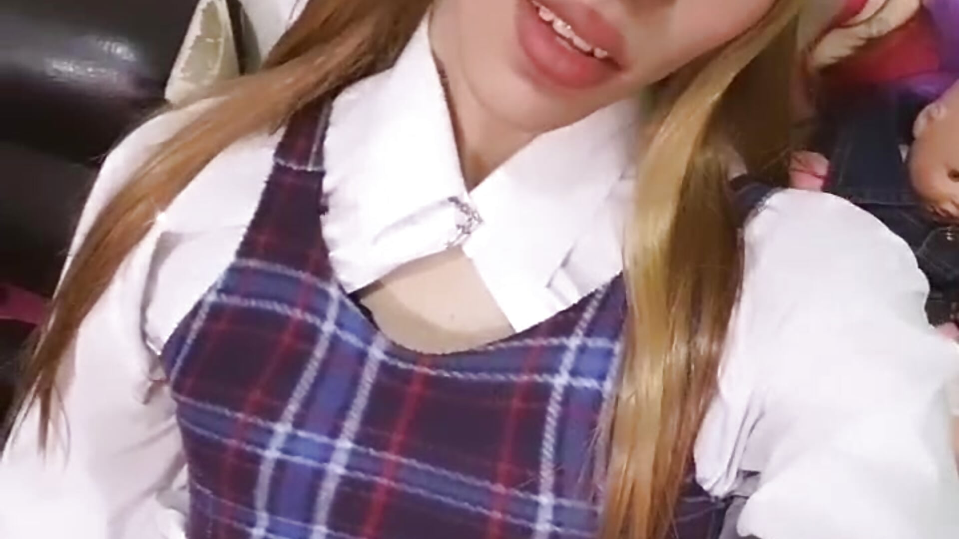 VID_50870617_221340_924 - video by Lucy-Vendetta cam model