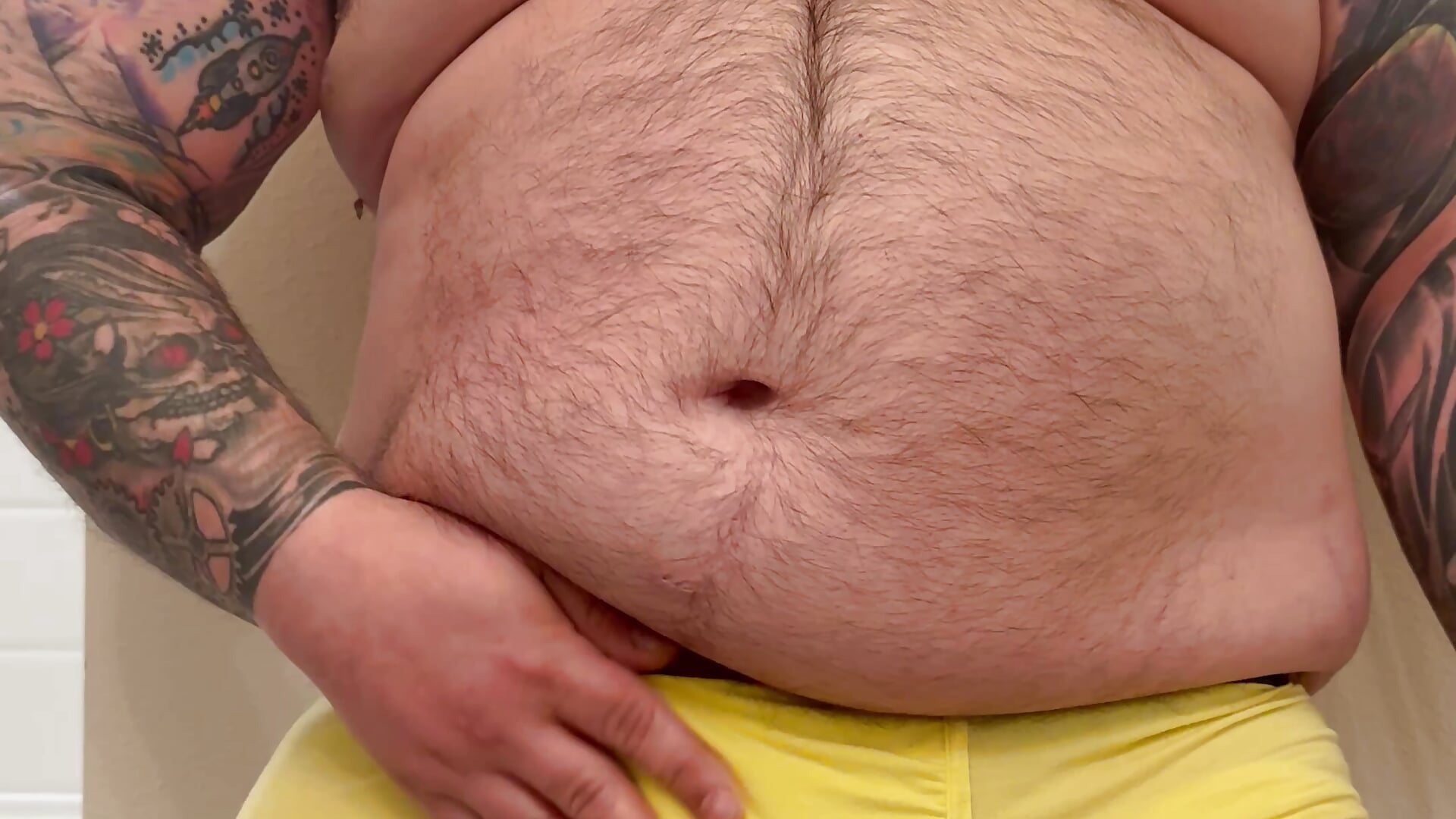 Me– BeardedBear999 kameramodell videója