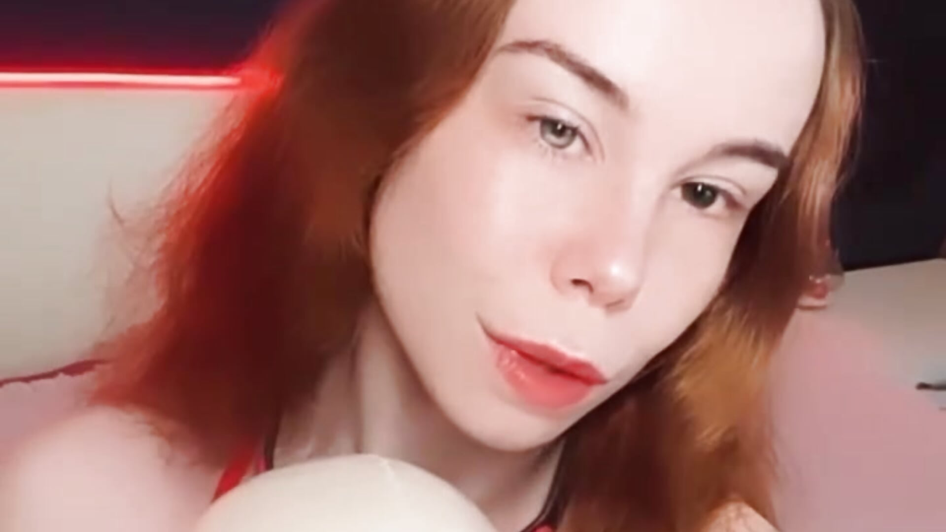 HAPPY HALLOWEEN WITH ELSA! - video by Elsa_Redwood cam model