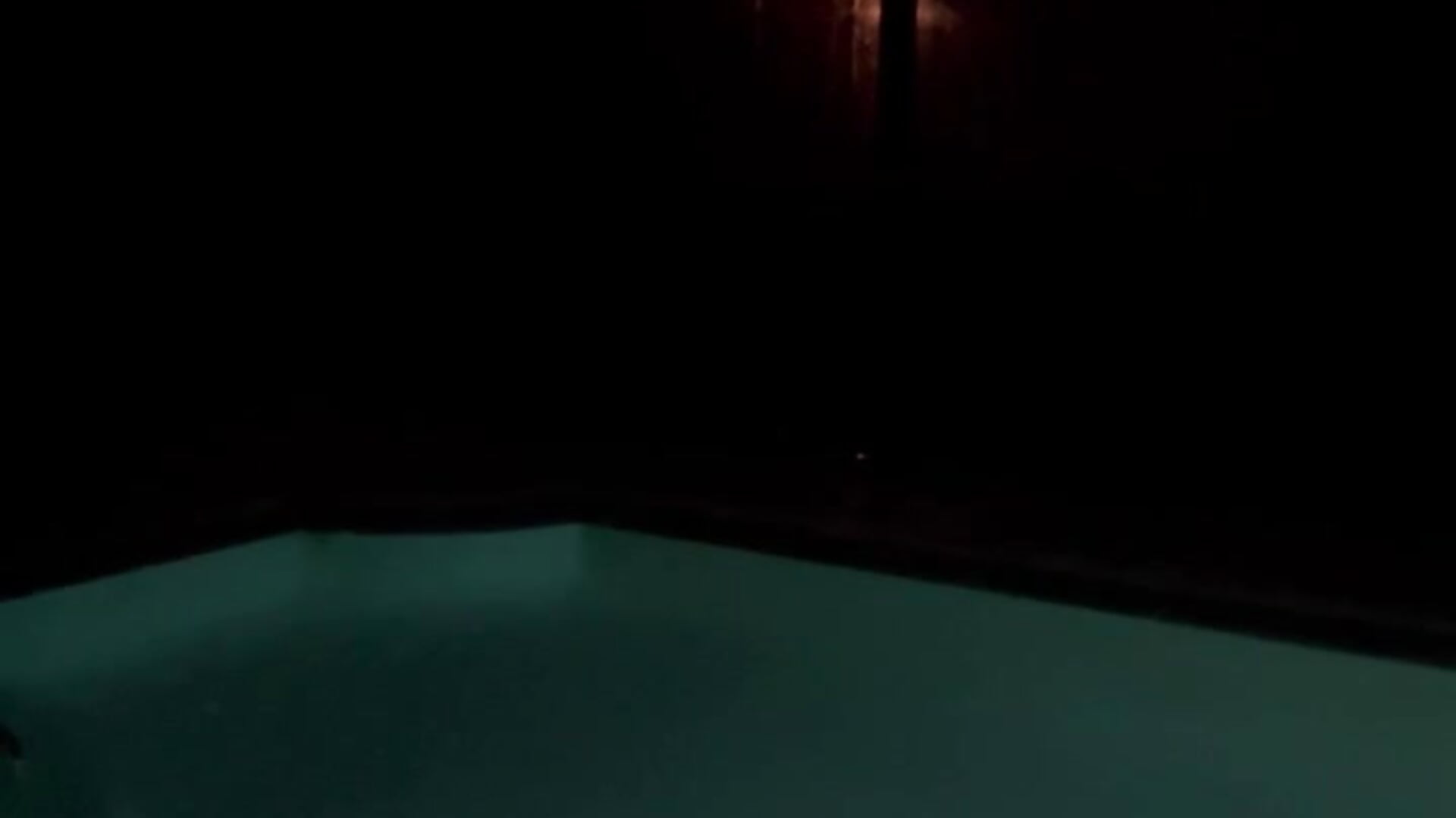 Singing in the FL rain! Haha! - video by lilyfay cam model