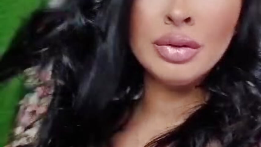 WhatsApp Video 2022-01-28 at 13,31,56 - video by CorryAddams cam model