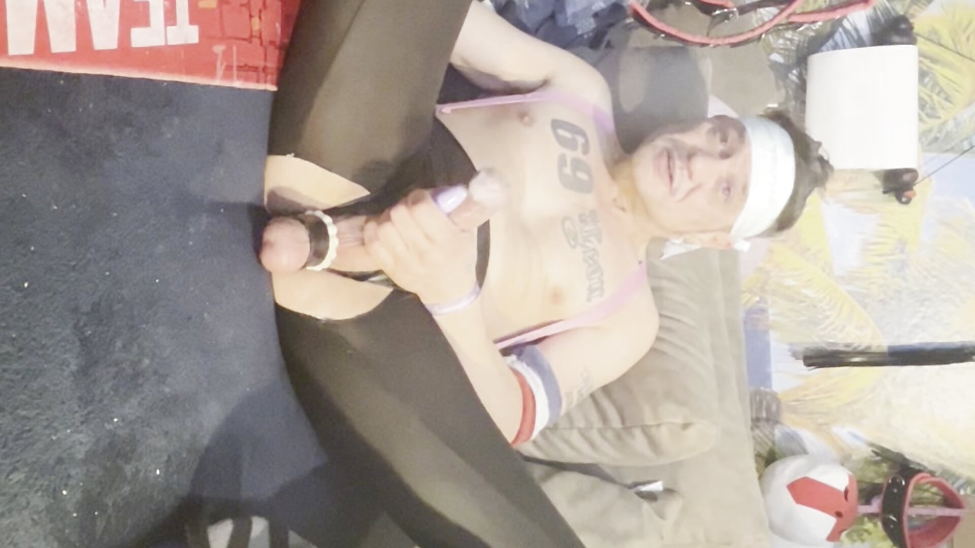 Lack&Leder - video của người mẫu cam druckfug