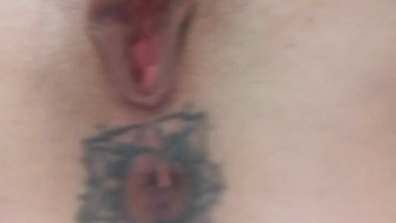 +Squirt you face - video by Madam_Evi cam model