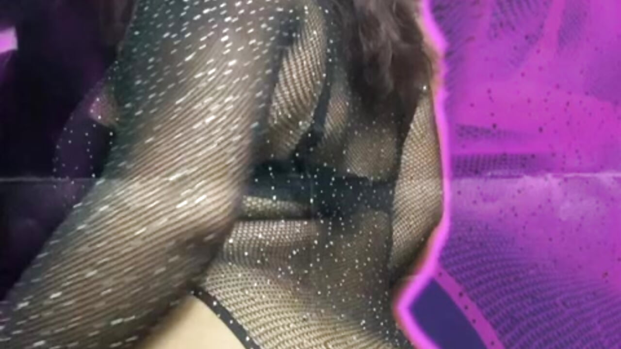 The two parts of your body that do the dirtiest things are the ones I love the most. - 視頻由 Jane_Ds 主播提供