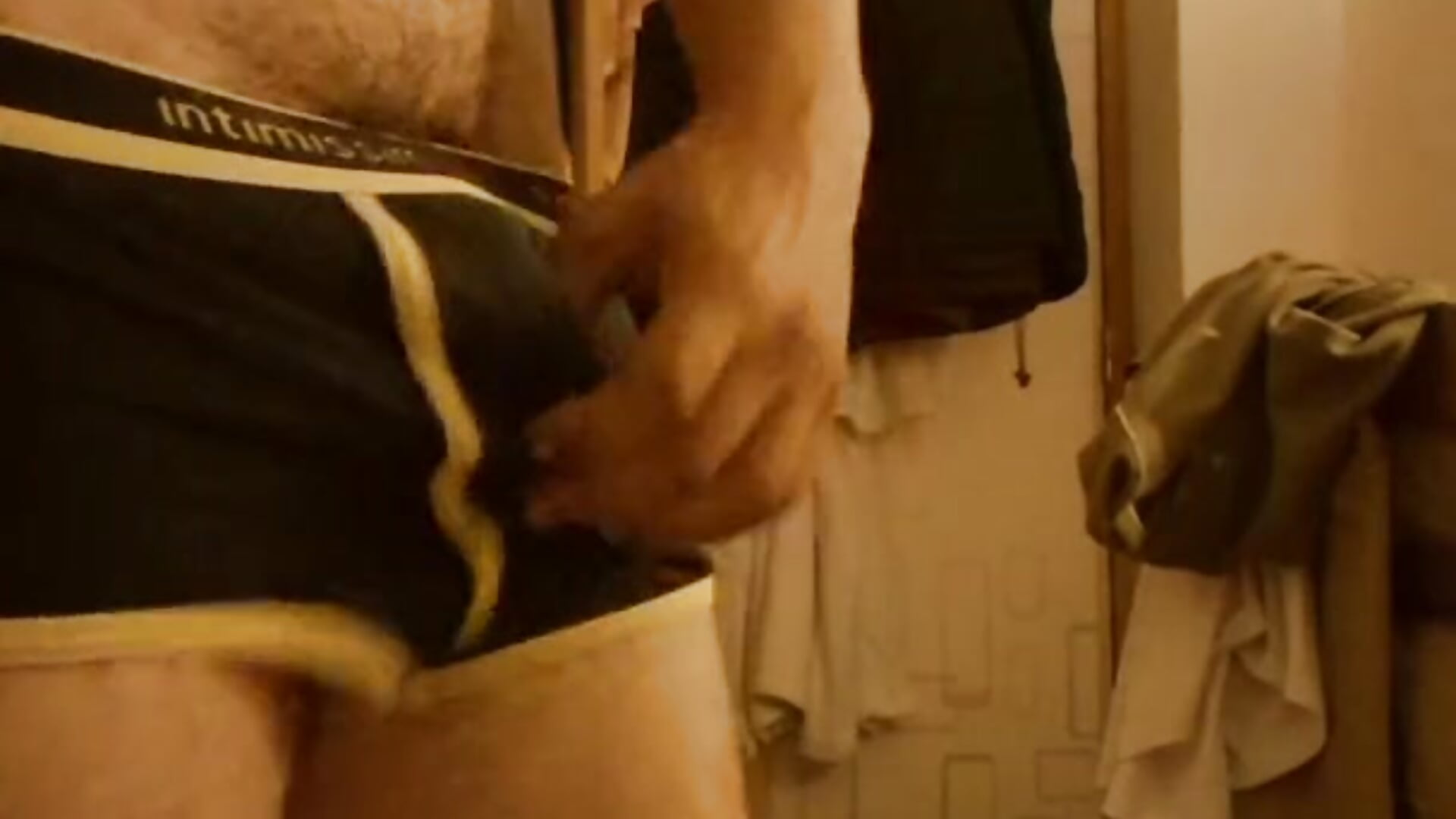 Dick reveal – video modela na kameri Ppdasloucuras