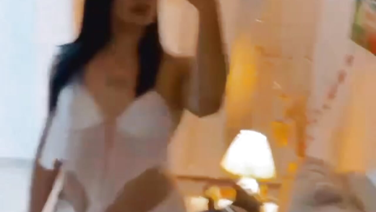 Do you like me like that?🌸 - video by Lulu_exotic1 cam model