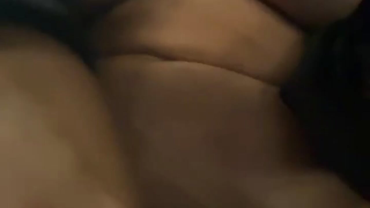Squirt in public💦 - video oleh model kamera alana_69
