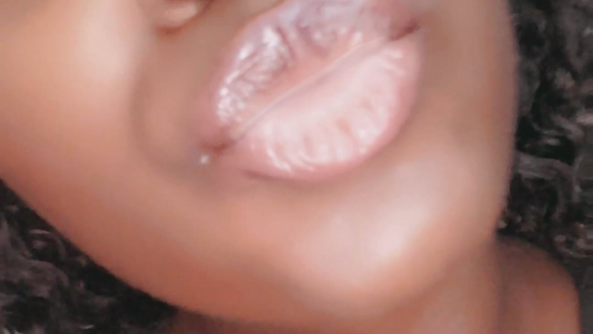 1000006711 — filmik MalibuMama98, modela(-lki) na kamerkach