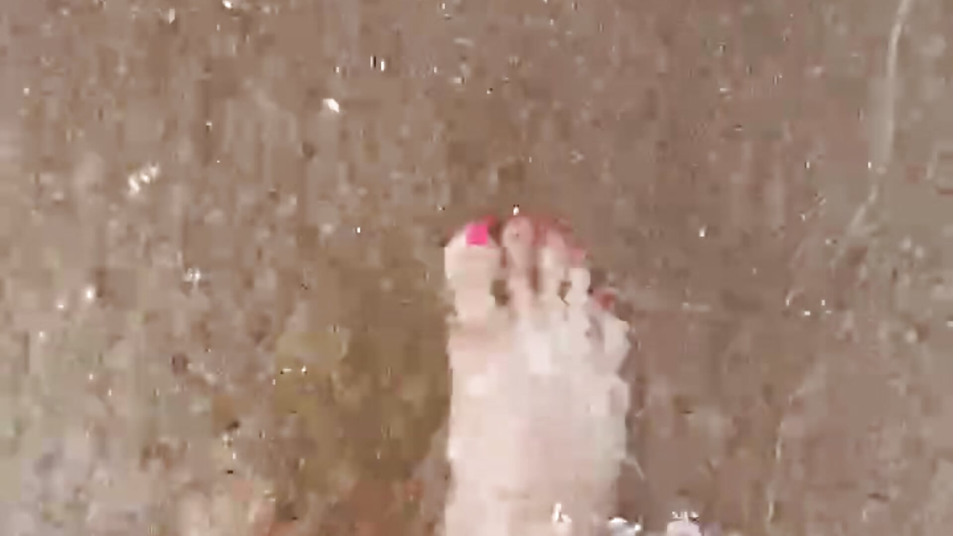 Sexy Feet Beach Walk - video by Selina-666 cam model