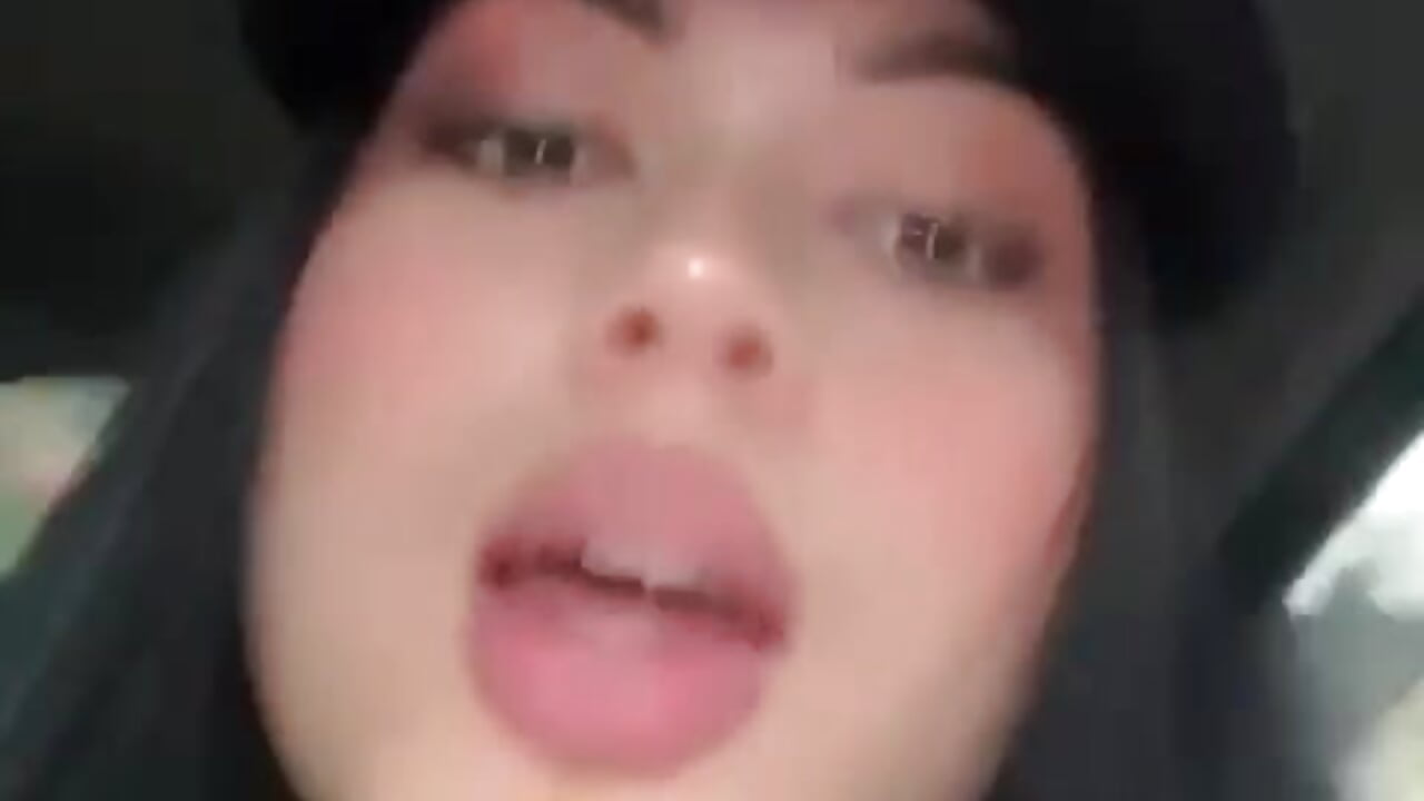 Bien Bélica - vídeo de la modelo de cam Sarasanders_4