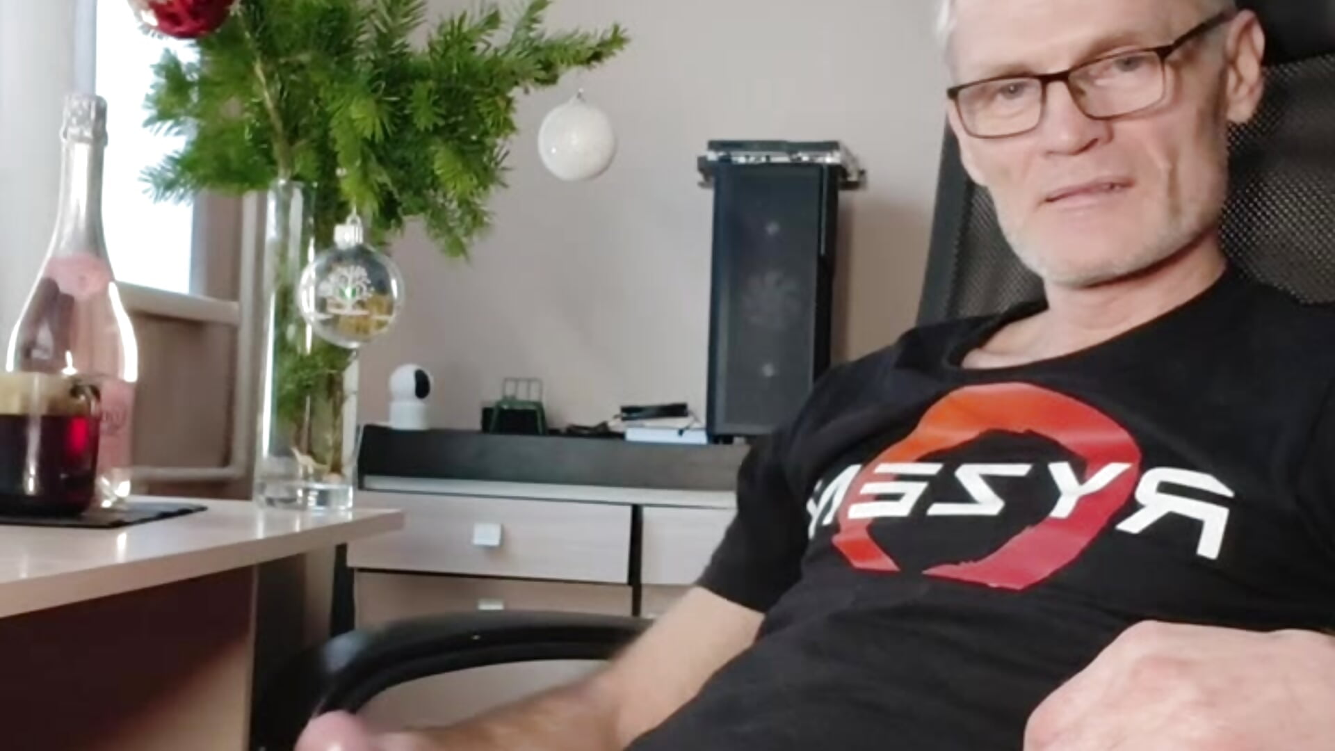 Happy New Year - video by sergeysas cam model