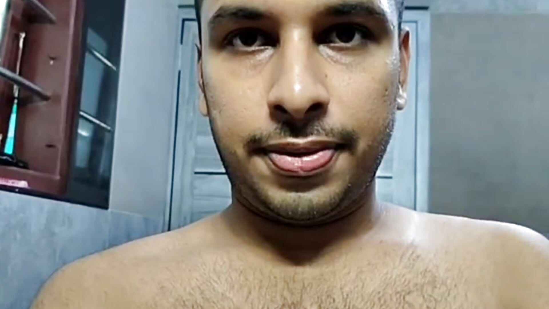 High Definition nude video－カメラキャストのvishnuvinod_indiaの動画