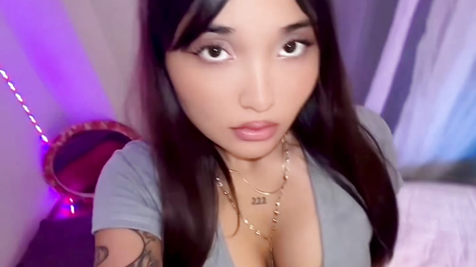 hii 🖤 - video av LunaXuan cam model