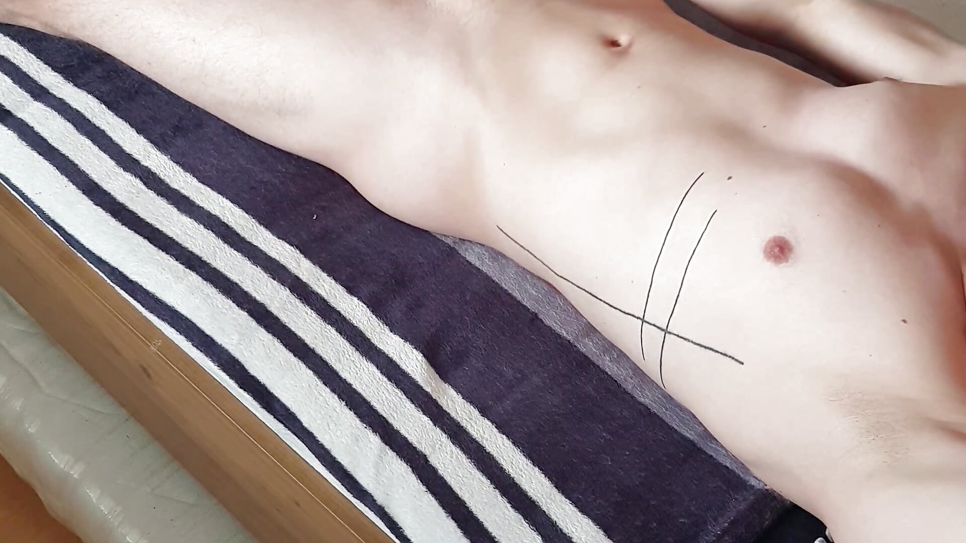 Cummin II. - video di ACortix modella di cam