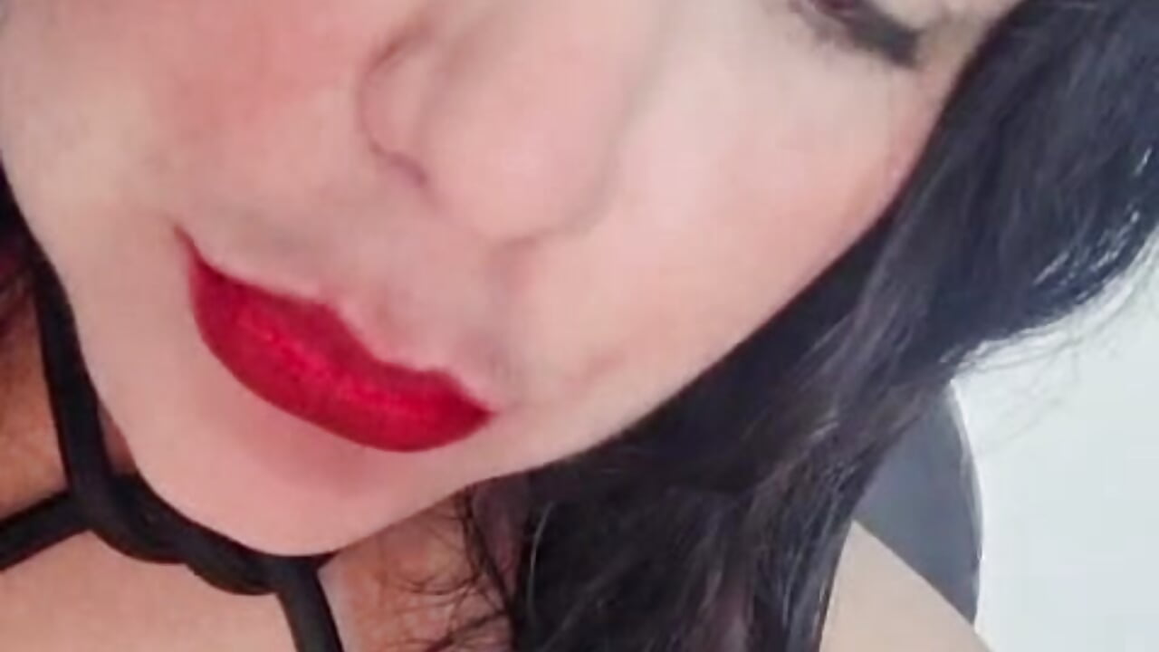 :) - video by alejandraluxt cam model