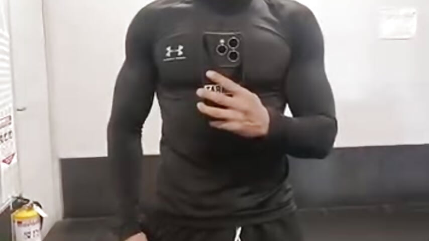 GYM - video van sebastian_horny cam-model