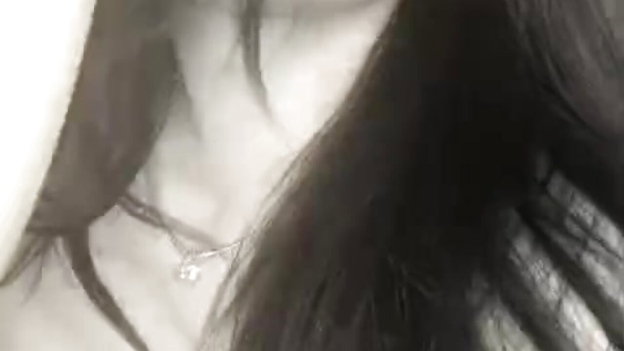 Mood 🤍 - clip cu Ariana_girlhots model videochat