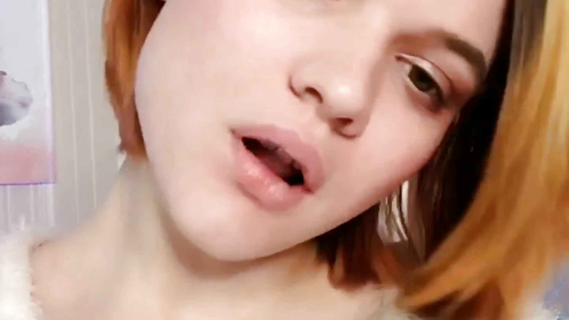 Showing my piuercing - video by Anna_Kendall cam model