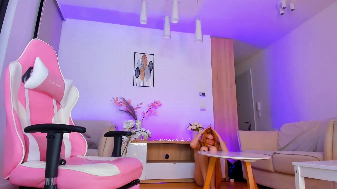 HIDE & SEEK - video by Anna_Kendall cam model