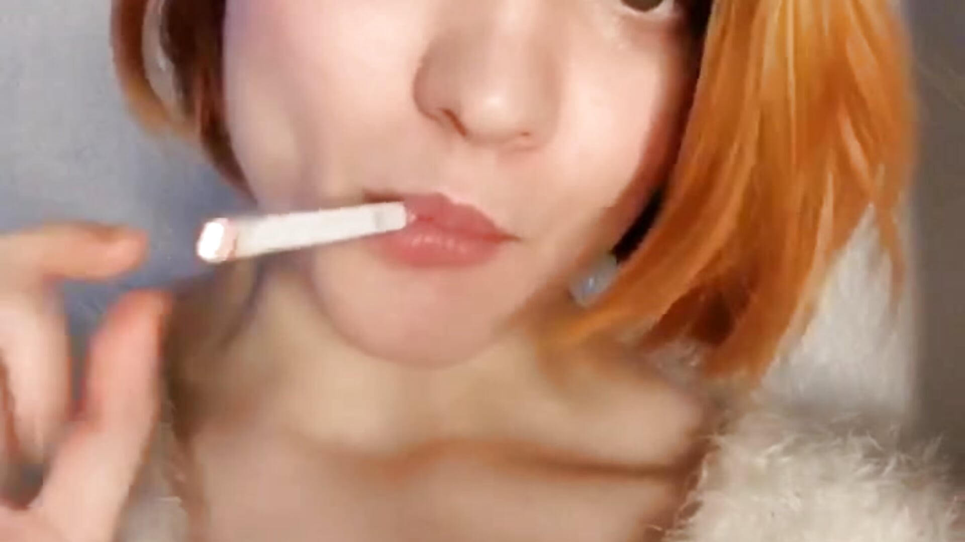 Sexy smoking girl - video by Anna_Kendall cam model