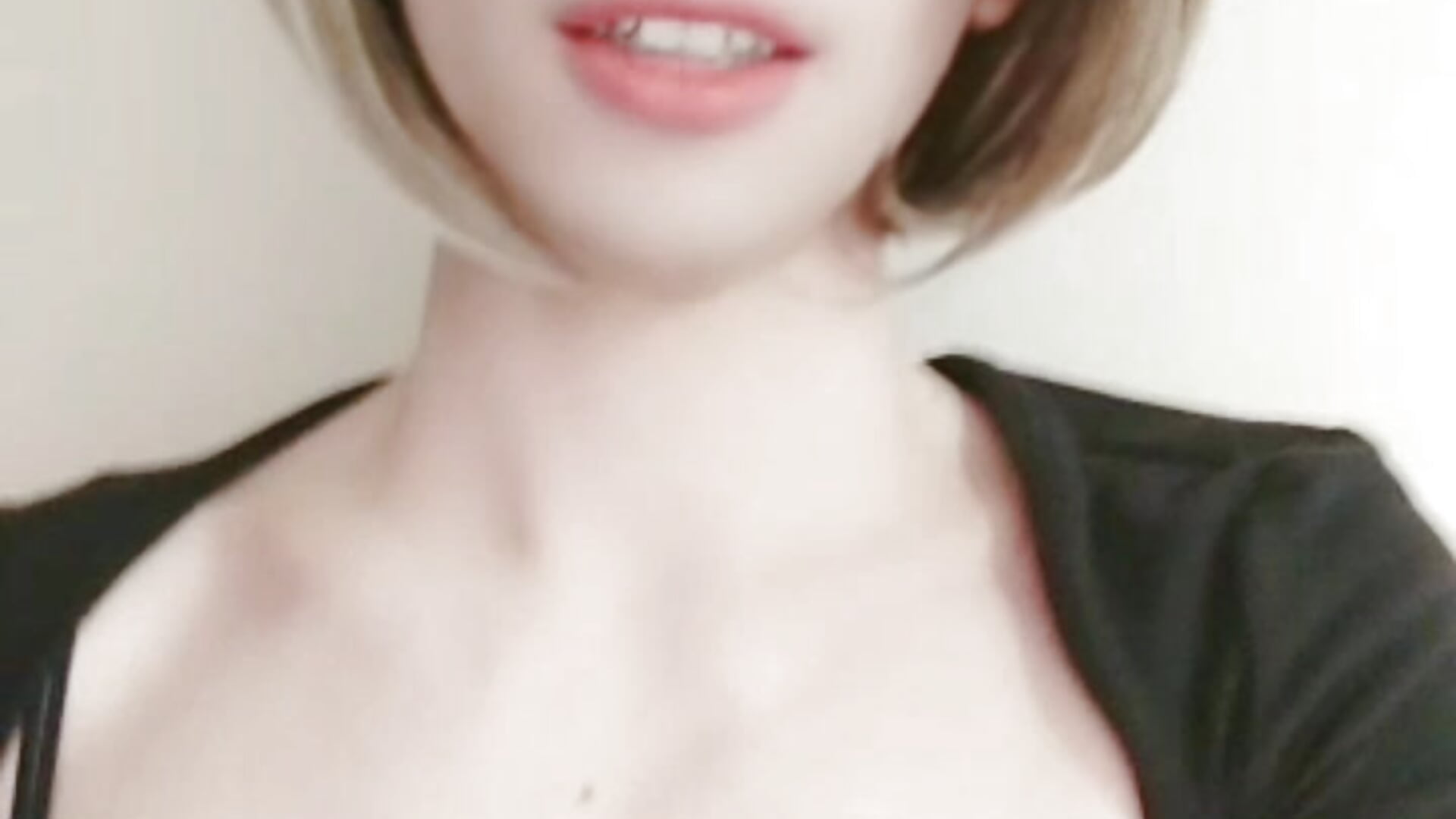 Enjoy myself - vídeo de la modelo de cam CrytinaSissyCrossdress