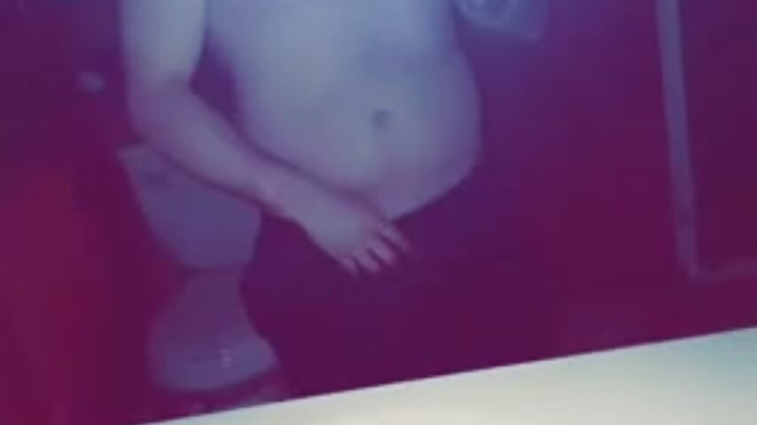 trim,19251B70-0AC1-4FD9-9CC3-CBB369F24395 - video by grizzlybearcody cam model