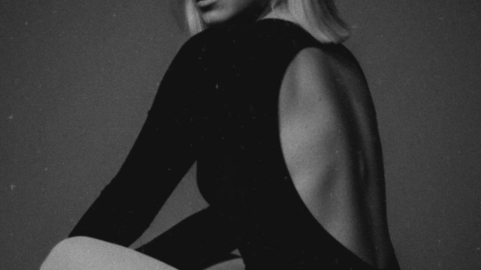 Be my Valentine  .. 💝 🎁 🎈 - vídeo de LuanaColucci modelo de câmara