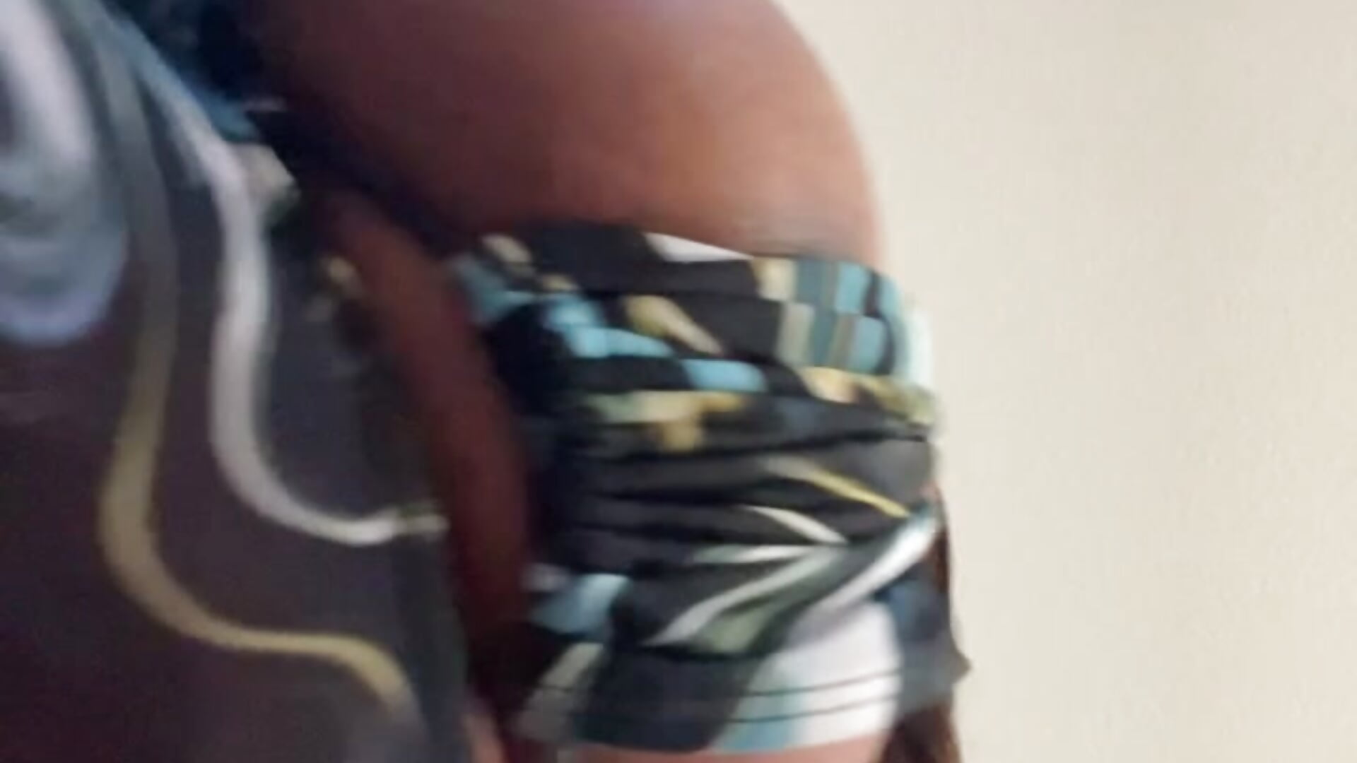 NO SOUND- POV Sitting on your face (Tits out)