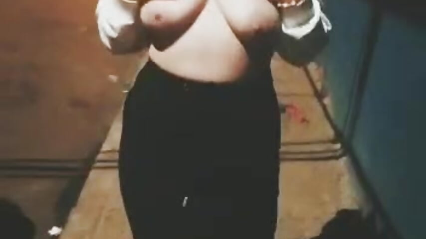 WhatsApp Video 2021-03-15 at 5,41,42 AM - video by sexual_devils cam model